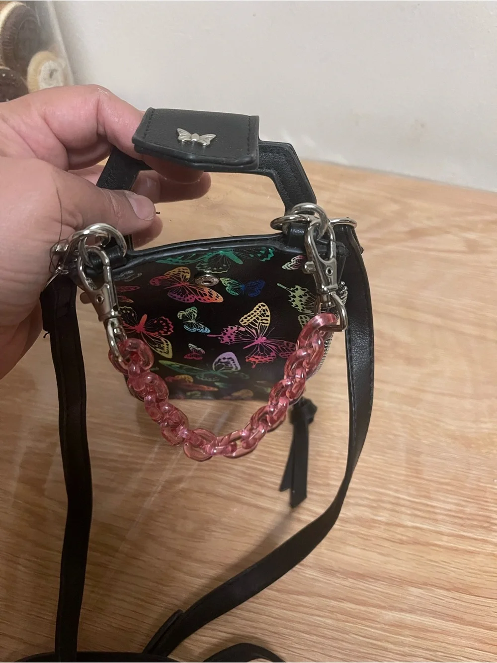 Butterfly Print Black Crossbody Phone Bag with Pink Chain